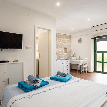 Aparrtment Terra- Combine Beach&Old Town Apartment Split Ngoại thất bức ảnh