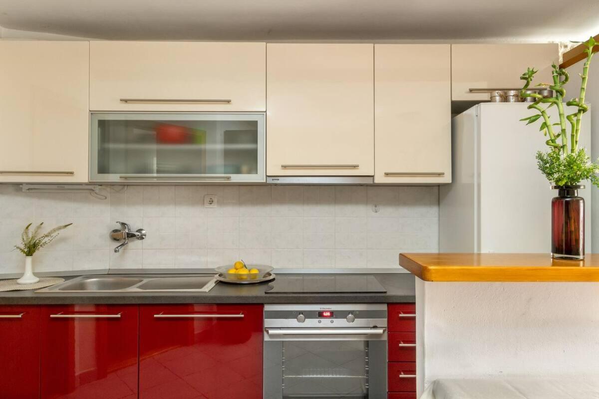 Aparrtment Terra- Combine Beach&Old Town Apartment Split Ngoại thất bức ảnh