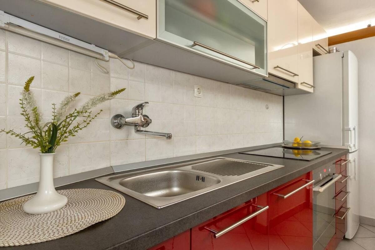 Aparrtment Terra- Combine Beach&Old Town Apartment Split Ngoại thất bức ảnh
