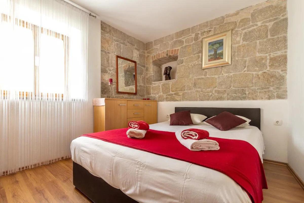 Aparrtment Terra- Combine Beach&Old Town Apartment Split Ngoại thất bức ảnh