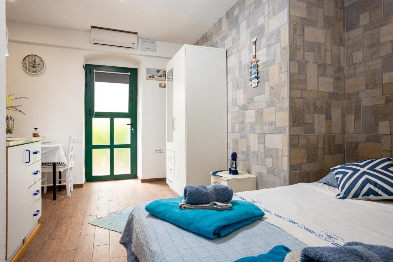 Aparrtment Terra- Combine Beach&Old Town Apartment Split Ngoại thất bức ảnh