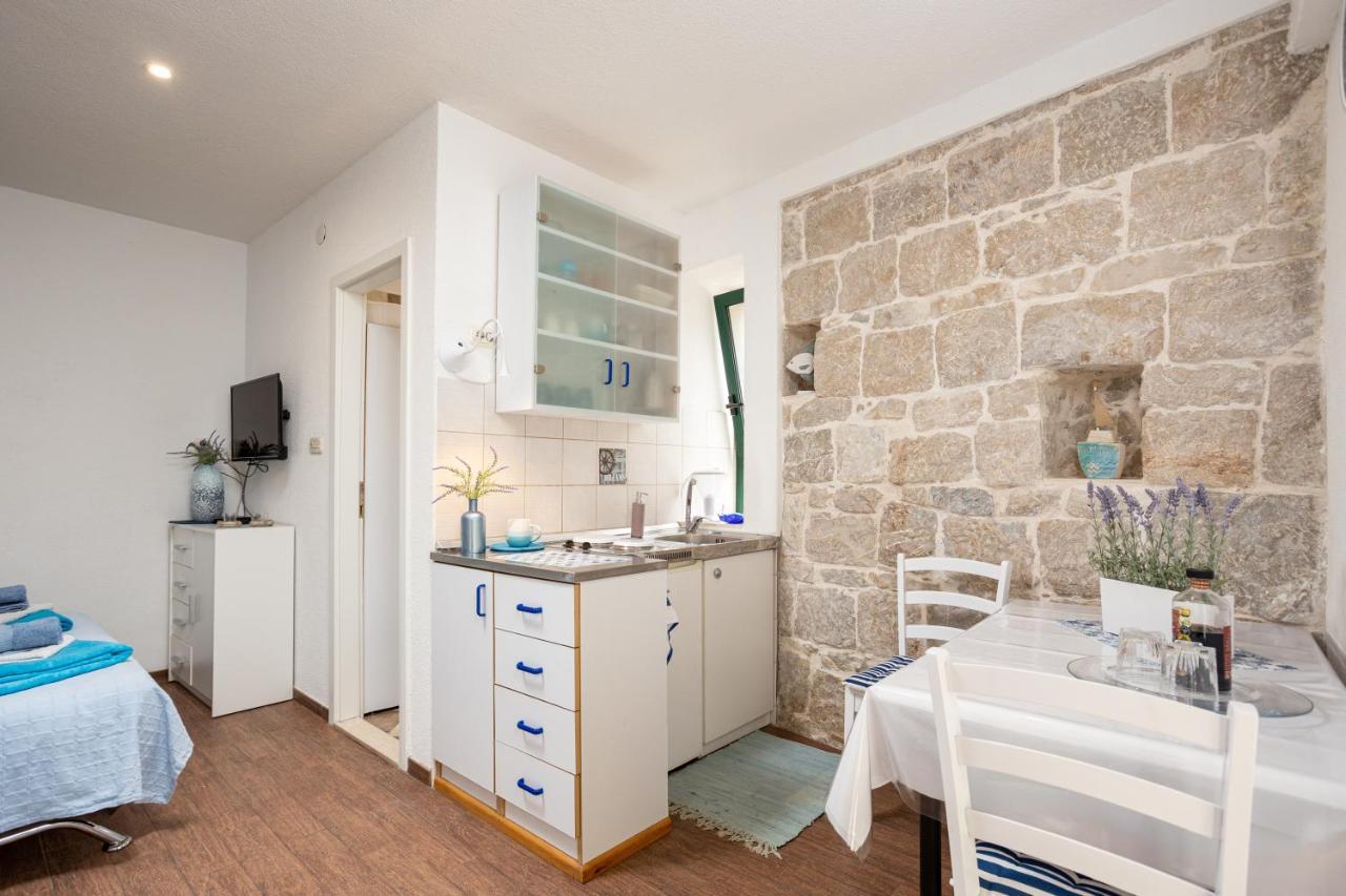 Aparrtment Terra- Combine Beach&Old Town Apartment Split Ngoại thất bức ảnh